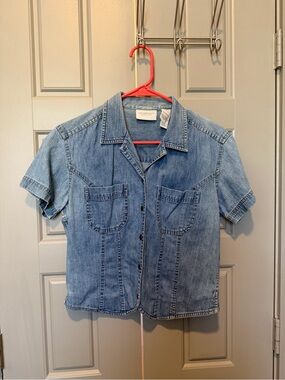 Light Blue Denim Short-Sleeve Shirt for Kids - Casual Button Front
